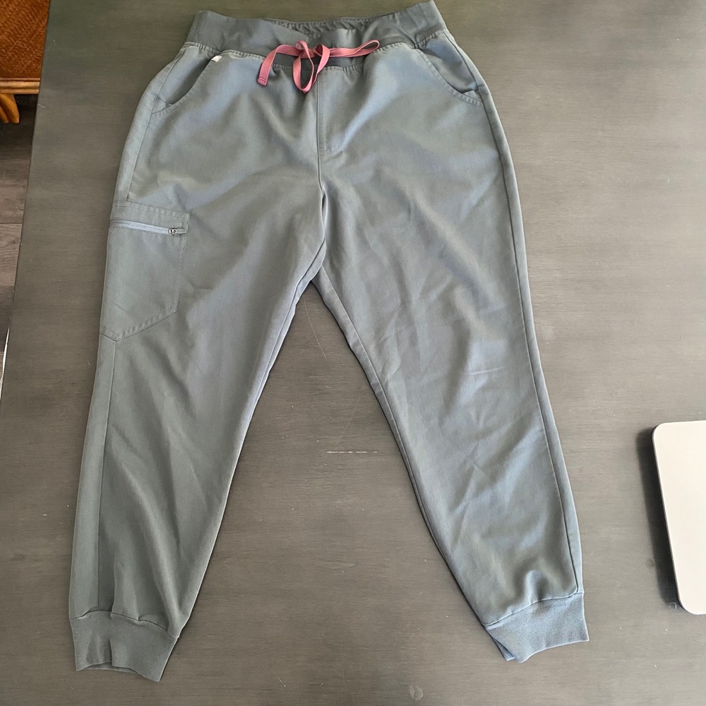FIGS HW Zamora Jogger Scrub Pants Bonsai Sage Green Large Petite L/P